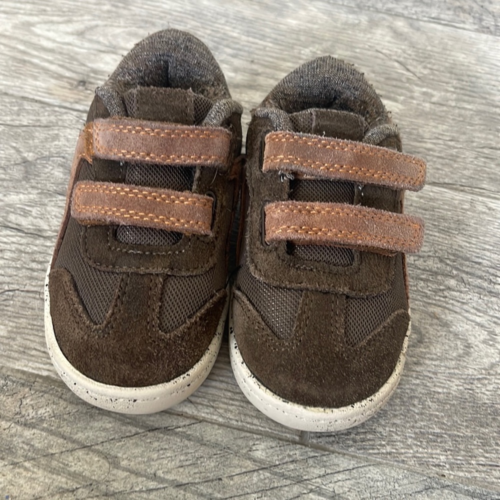Cat & Jack Size 7